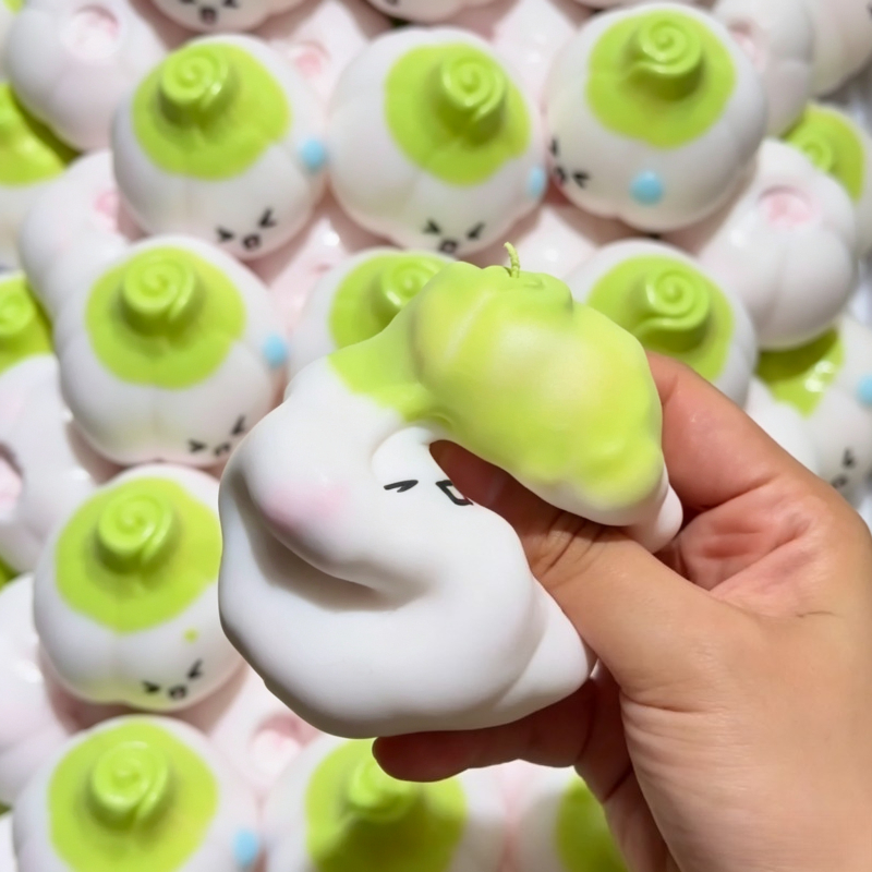 Schattige Emoji Knoflook ﻿ Zac - Novelty Gifts recensie en prijs