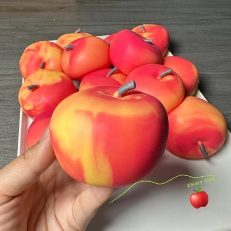 Knapperige, zachte stressbal i - Novelty Gifts recensie en prijs