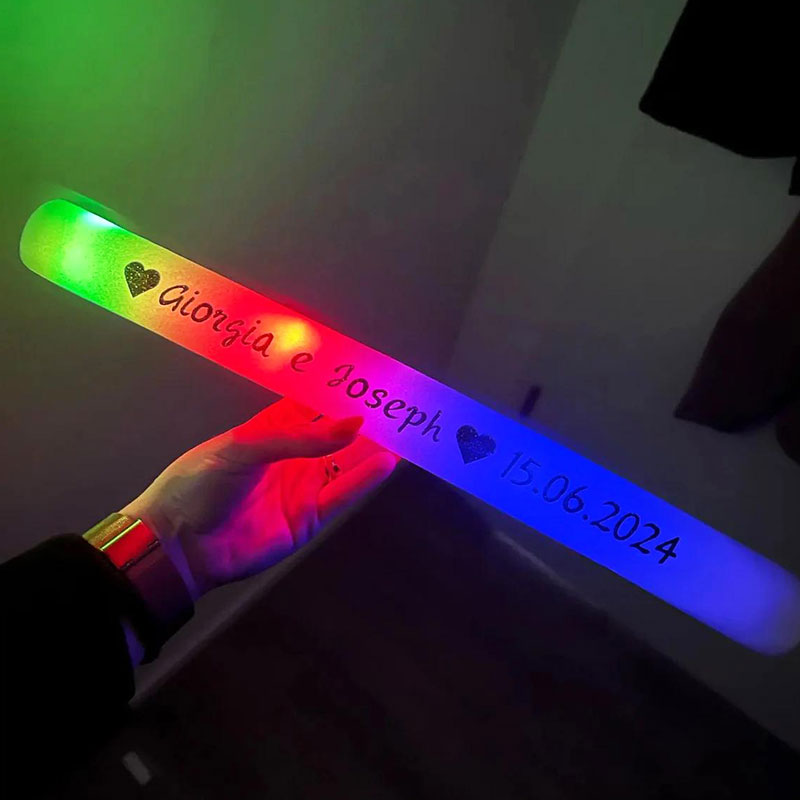 30 LED-lichtgevende schuimstok - Flashing Led Foam Sticks Party recensie en prijs